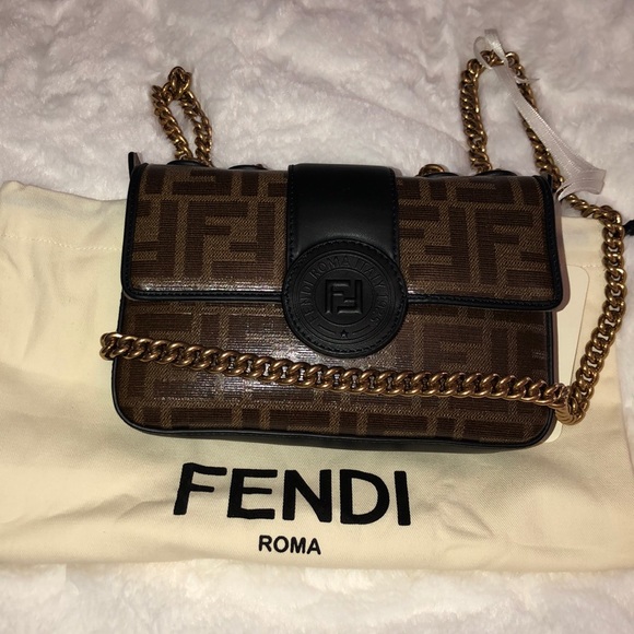 Fendi Handbags - Fendi roma bag